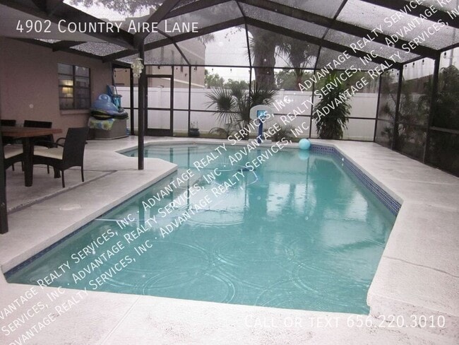 Building Photo - 4902 Country Aire Ln