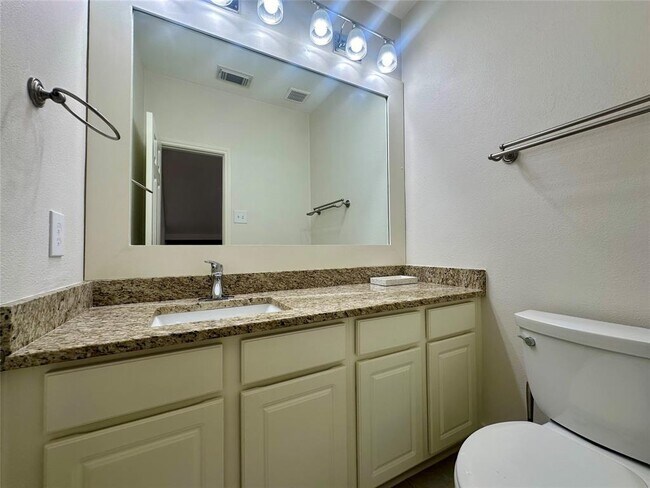 Building Photo - 2486 Bering Dr