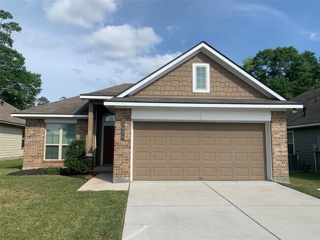 Building Photo - 1929 Briar Grove Dr