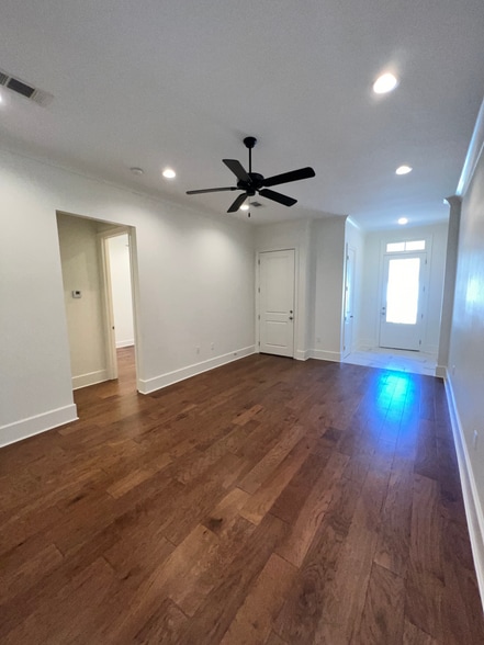 Entry-way facing Front Door - 324 Saint Thomas Ln