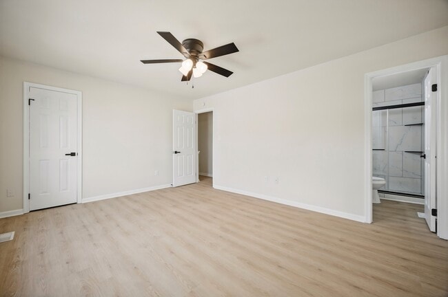 Building Photo - 5589 Campus Dr