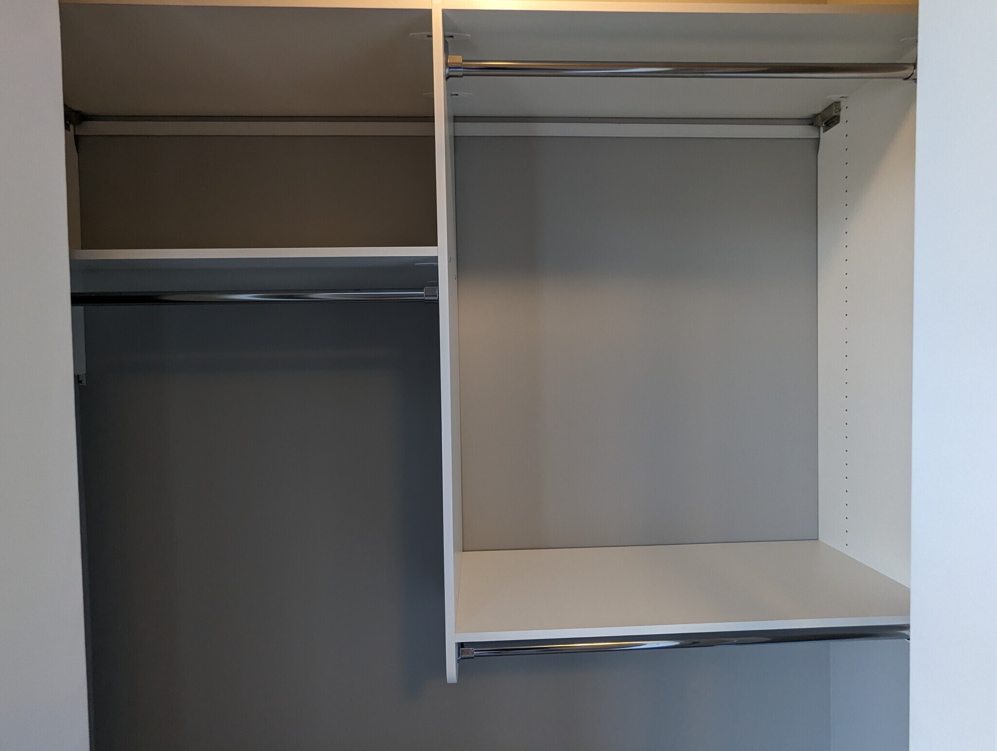 Building Photo - 3935 N Janssen Ave