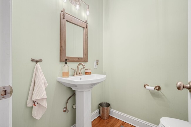 Building Photo - 14279 Eastfield Dr