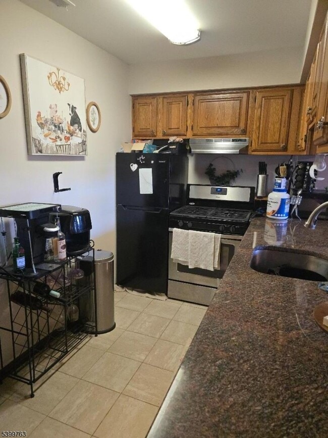 Building Photo - 3 Steamboat Dr