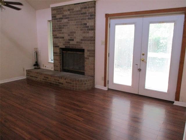 Building Photo - 203 Yorkshire Ct