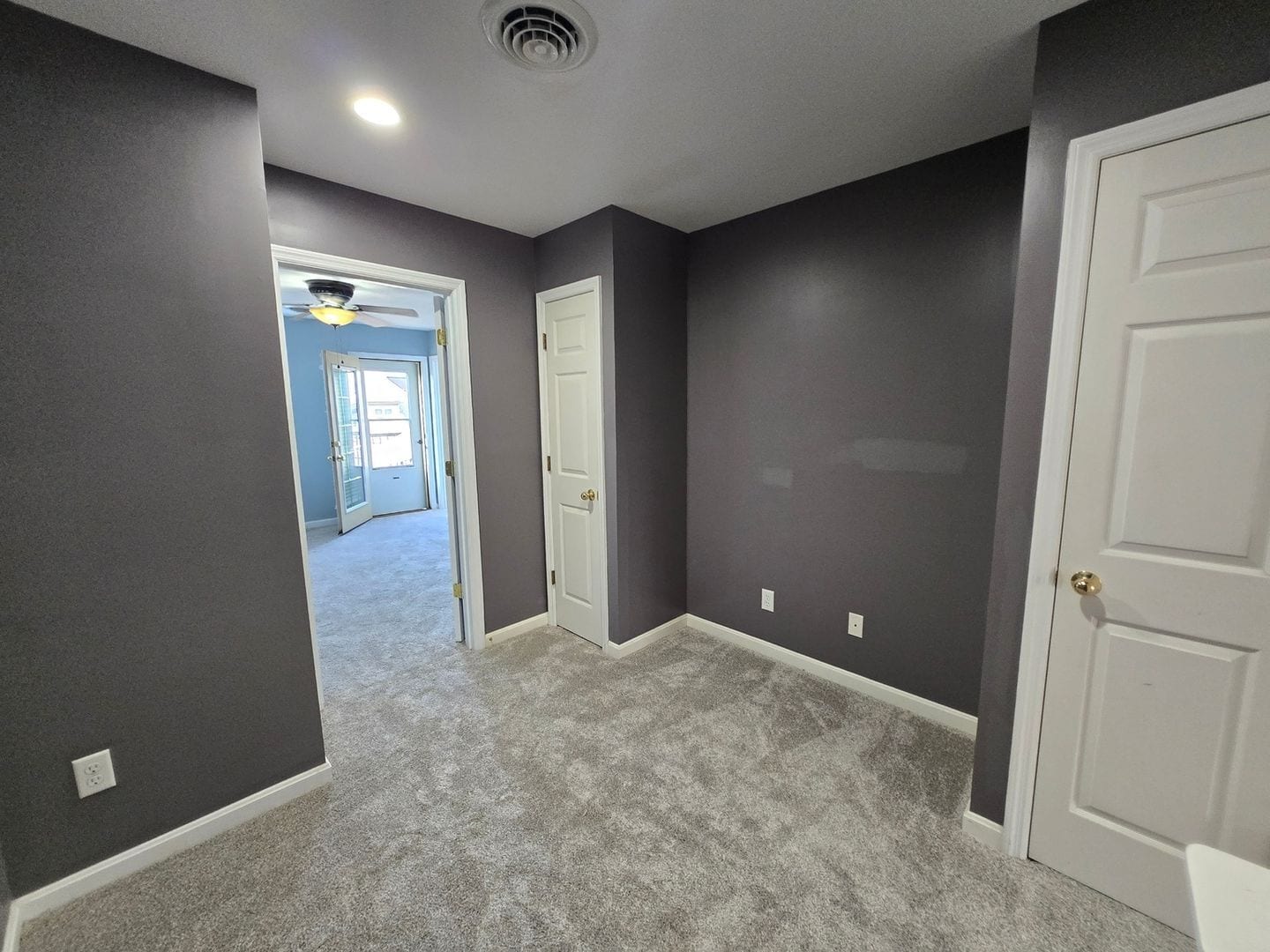 Building Photo - 929 Weninger Cir