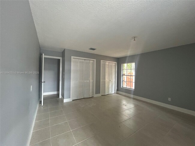 Building Photo - 7109 Santa Rosa Pkwy