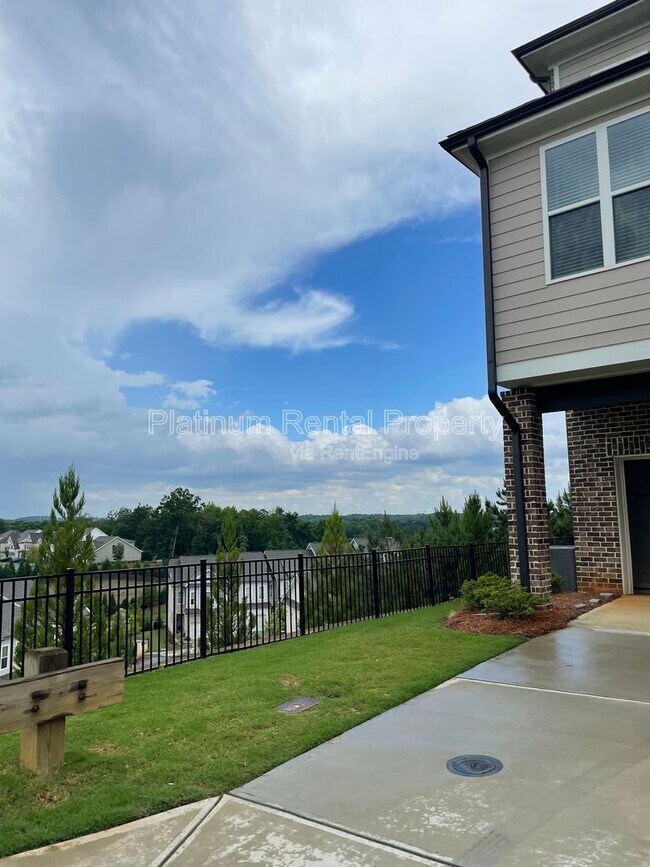 Building Photo - 5221 Riden Ct