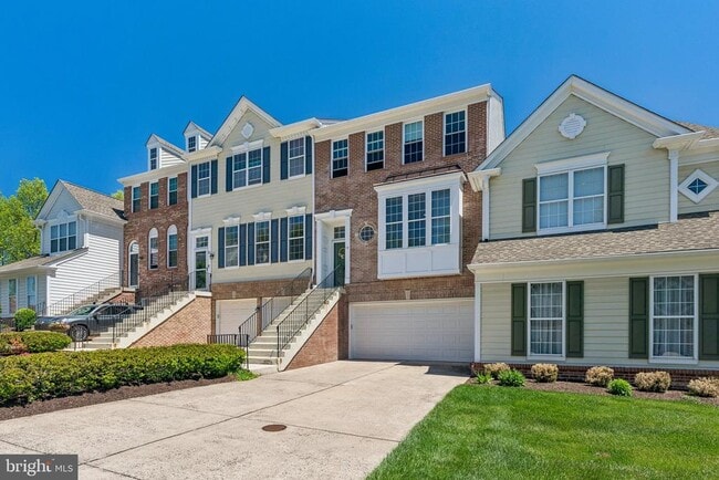 Building Photo - 15 Charter Oak Ct