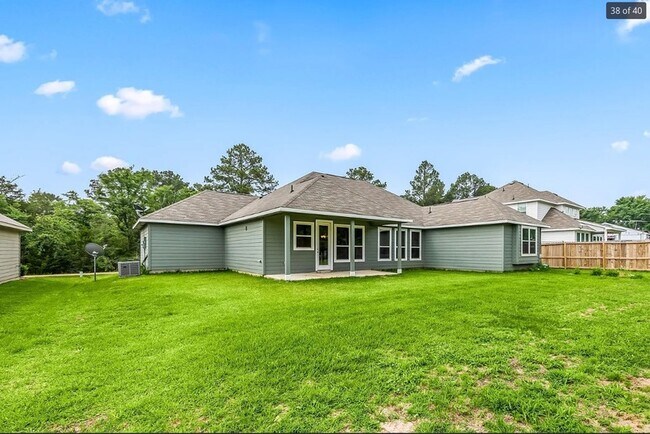 Building Photo - 26579 Pin Oak Dr