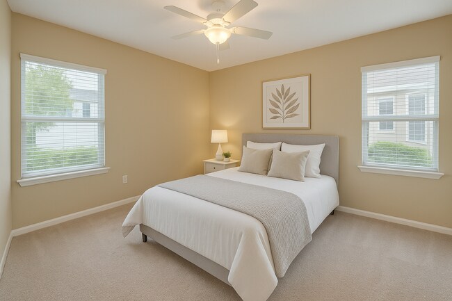 Building Photo - 1640 Enclave Rd