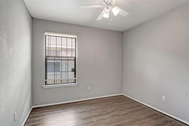 Building Photo - 1418 E Mulkey St