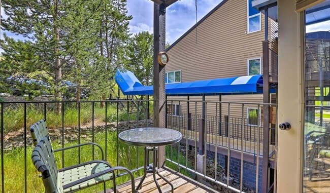 Building Photo - 96 Mountainside Dr