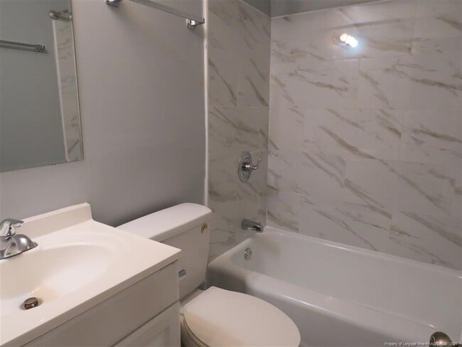 Building Photo - 1914 King George Dr