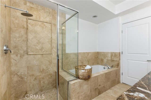 Building Photo - 11851 Laurelwood Dr