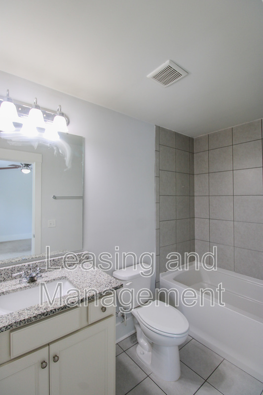 Building Photo - 1129 Bright Ct