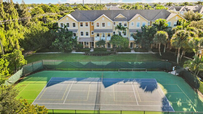 Building Photo - 107 Pond Apple Ln