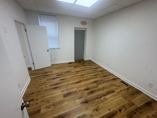 Building Photo - 513 Wenonah Ave
