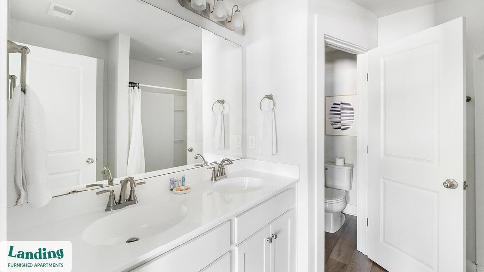 Building Photo - 1060 Orangeburg Rd