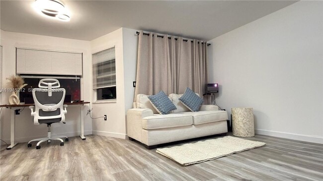 Building Photo - 1001 SW 98th Ave