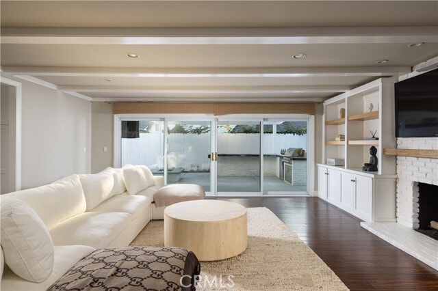 Building Photo - 407 E 16th St