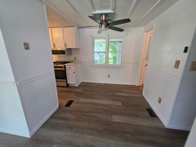 Building Photo - 3 Bedroom 1.5 Bathroom Single Family Home in Aberdeen, MD
