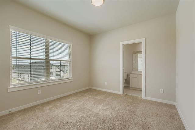 Building Photo - 2208 Wexford Wy