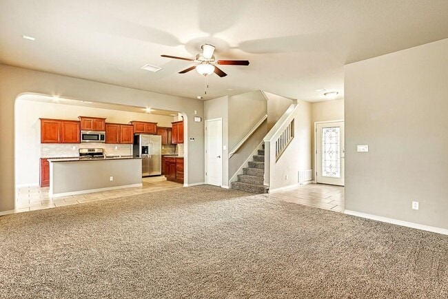 Building Photo - 3873 Loma Brisa Dr
