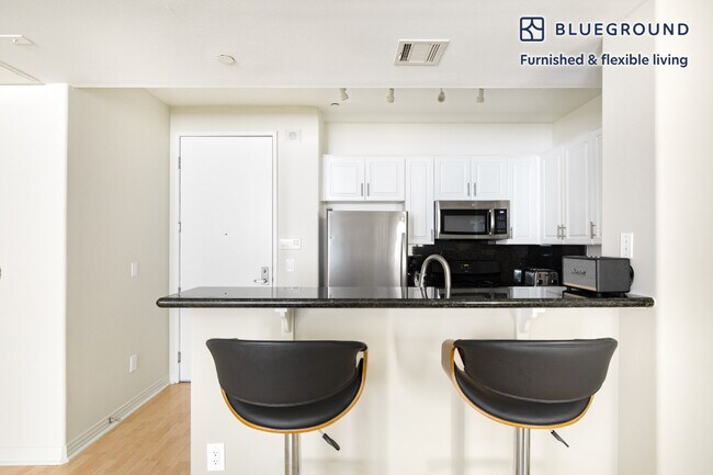 Building Photo - 8040 W Manchester Ave