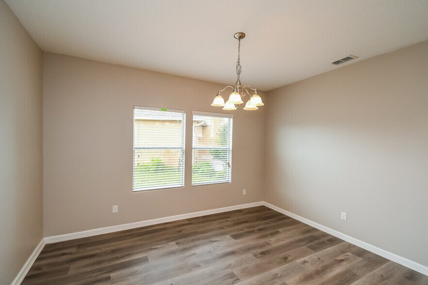 Building Photo - 16280 Stanis Ct