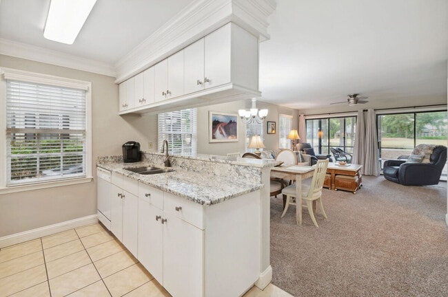 Building Photo - 462 Masters Dr