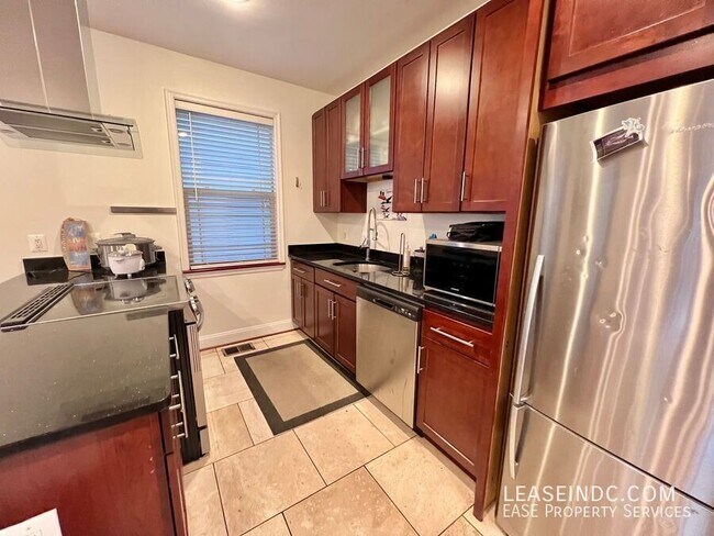 Building Photo - 3573 Warder St NW