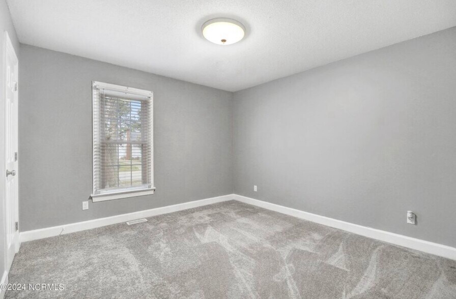 Building Photo - 4131 Raven Ridge Dr NW