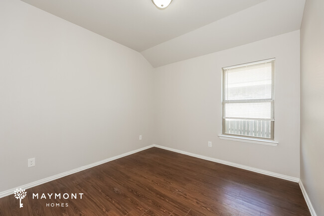Building Photo - 9120 Abaco Way