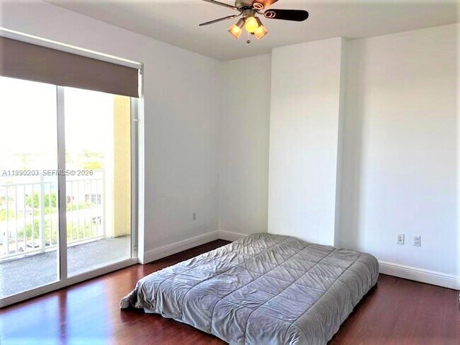 Building Photo - 7266 SW 88th St