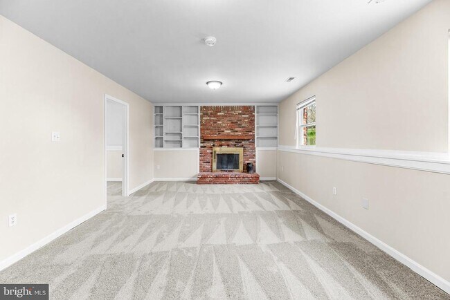 Building Photo - 3604 Cox Ct