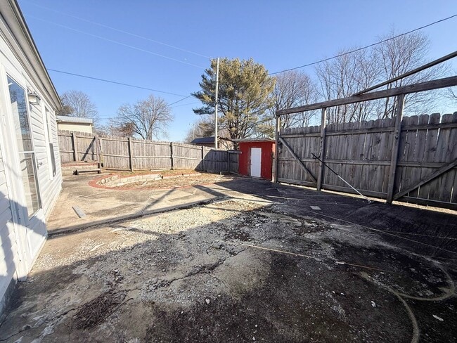 Building Photo - Spacious 3 Bedroom Home with Limited-Time $500 Move-In Special