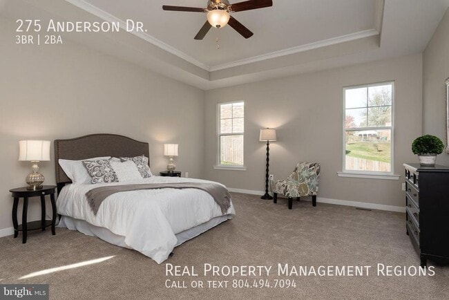 Building Photo - 275 Anderson Dr