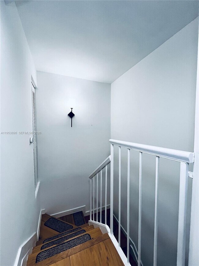 Building Photo - 6855 SW 45th Ln