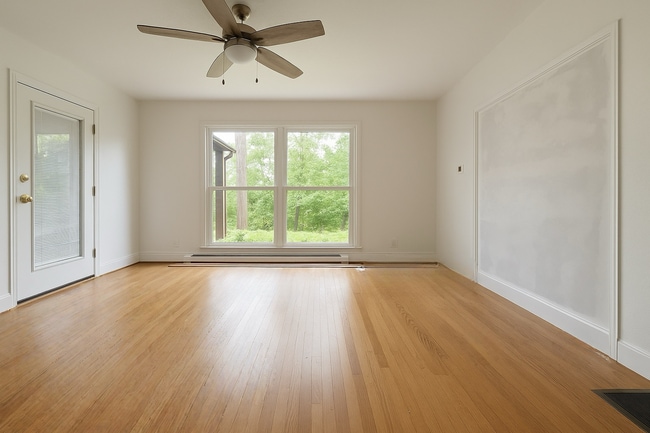 Building Photo - 815 Grant St