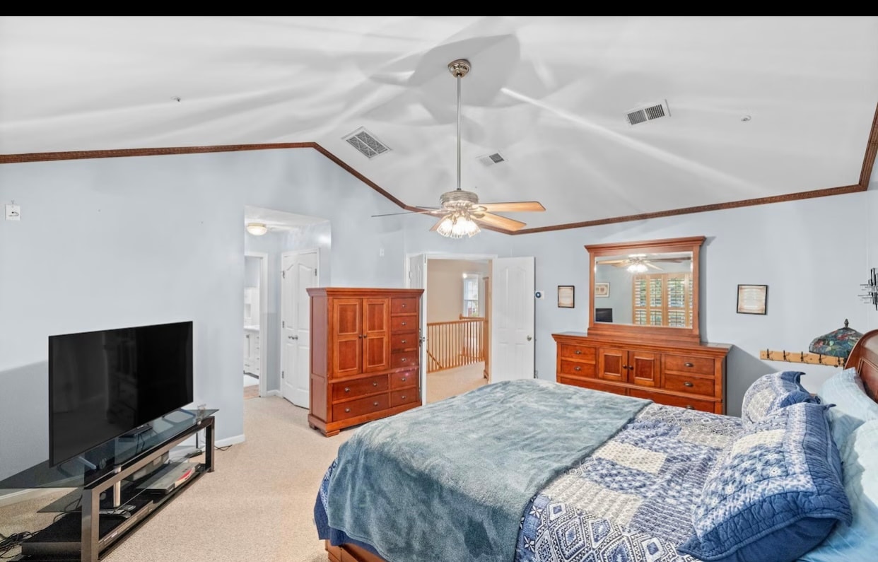 Building Photo - 5714 Silk Tree Dr