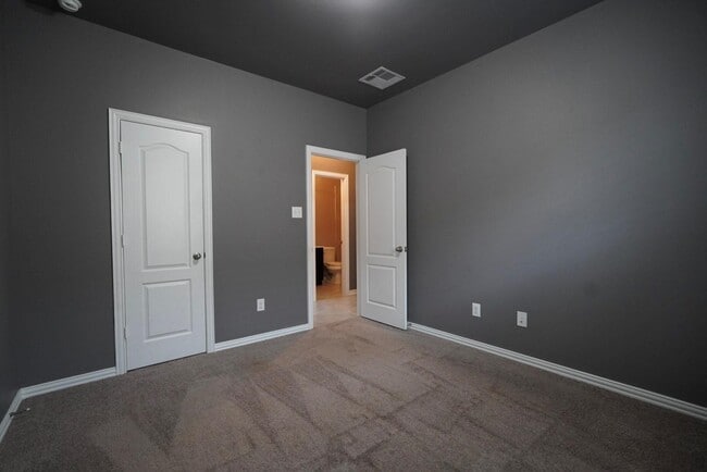 Building Photo - 2507 Galley Ridge Dr