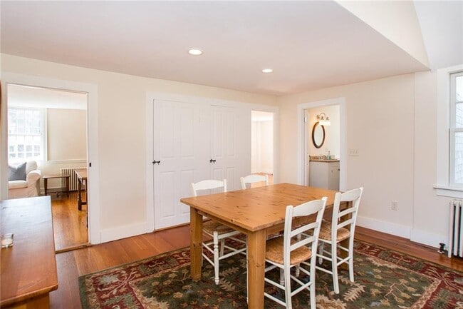 Building Photo - 15 Snell Rd