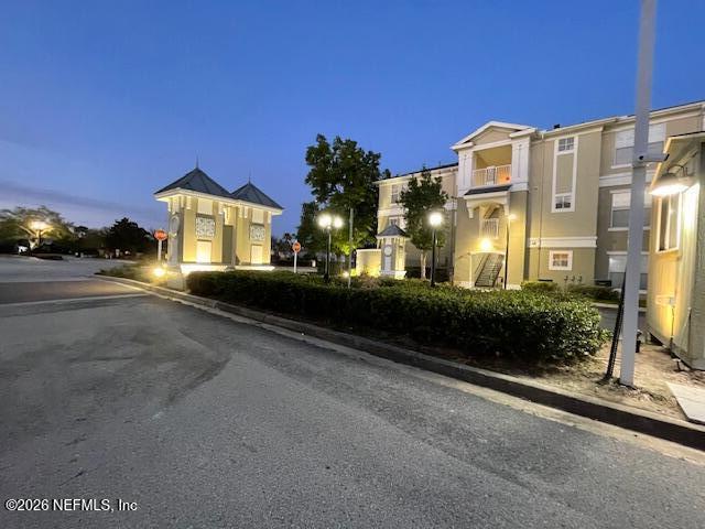 Building Photo - 8290 Park Way