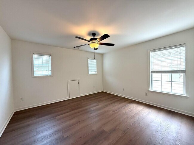 Building Photo - 3240 Bentbill Crossing