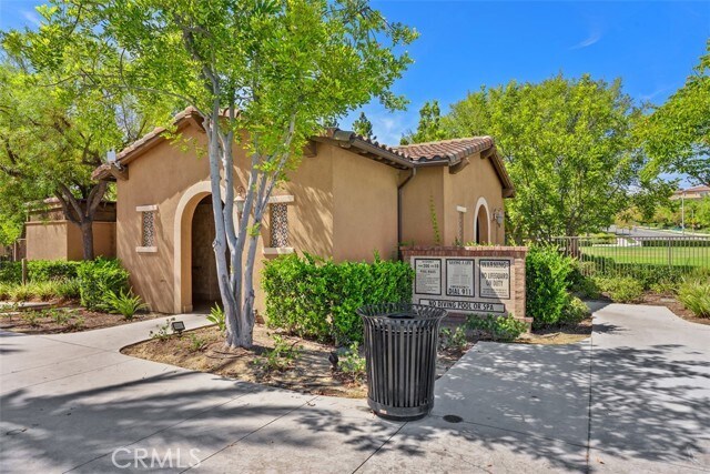 Building Photo - 2992 E Coalinga Dr