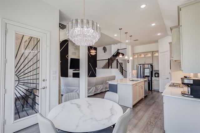 Building Photo - 7597 Sanctuary Dr