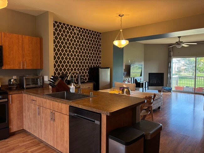 Building Photo - 5619 Brendan Ave