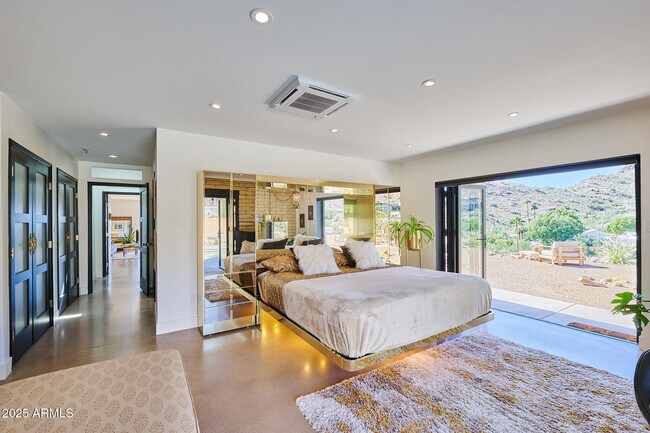 Building Photo - 4016 E Flynn Ln