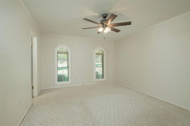 Building Photo - 624 Cimarron Trail